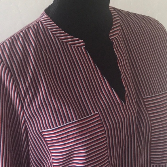Cabi Franklin Blouse Shirt❤️🤍💙 - Picture 11 of 16